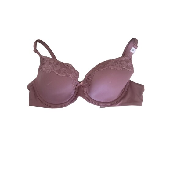 Victoria's Secret Women's lace Lightly lined bra size 36C sexy Nwt - Picture 1 of 6
